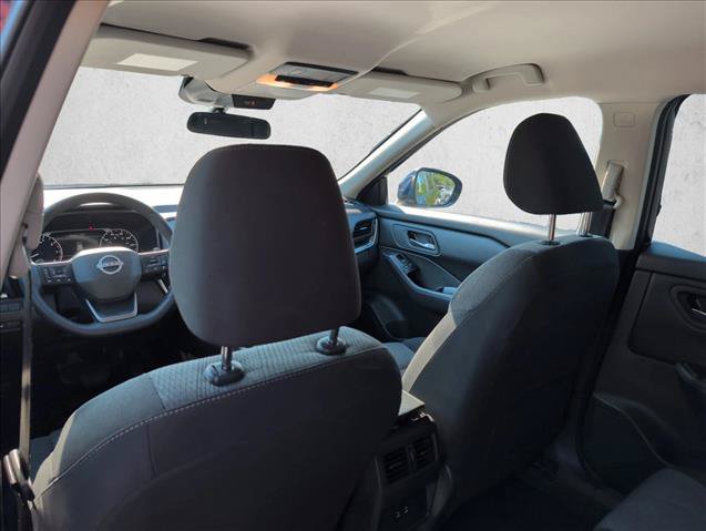 Used 2026 Nissan Rogue SV AWD/4WD image 18