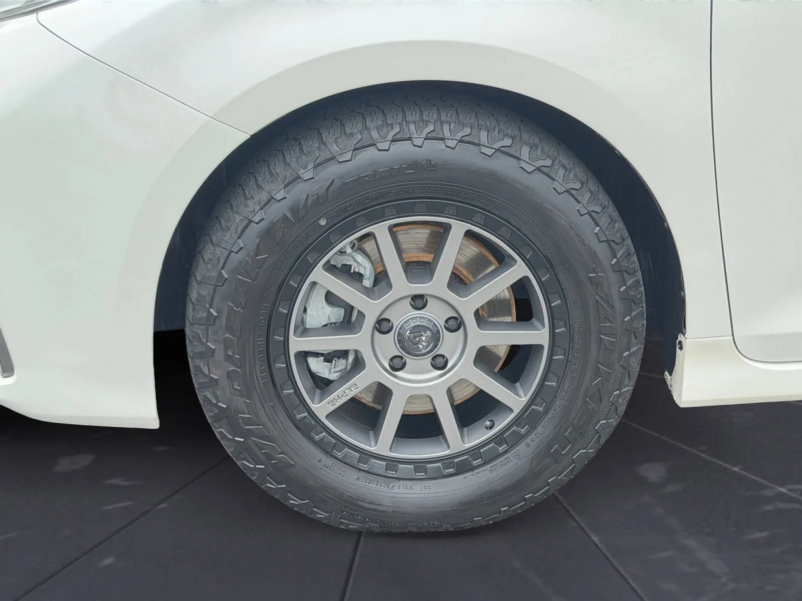 Used 2019 Toyota Sienna Limited Premium w/ Carpet Mat Package AWD/4WD image 33