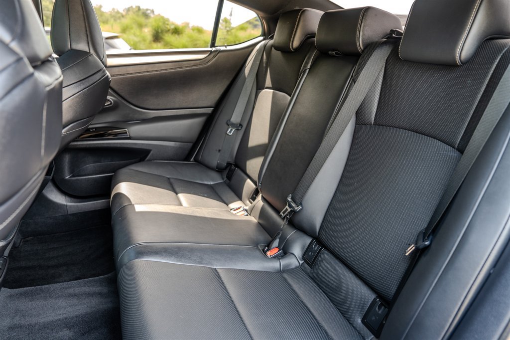 Used 2022 Lexus ES 350 F Sport FWD image 31