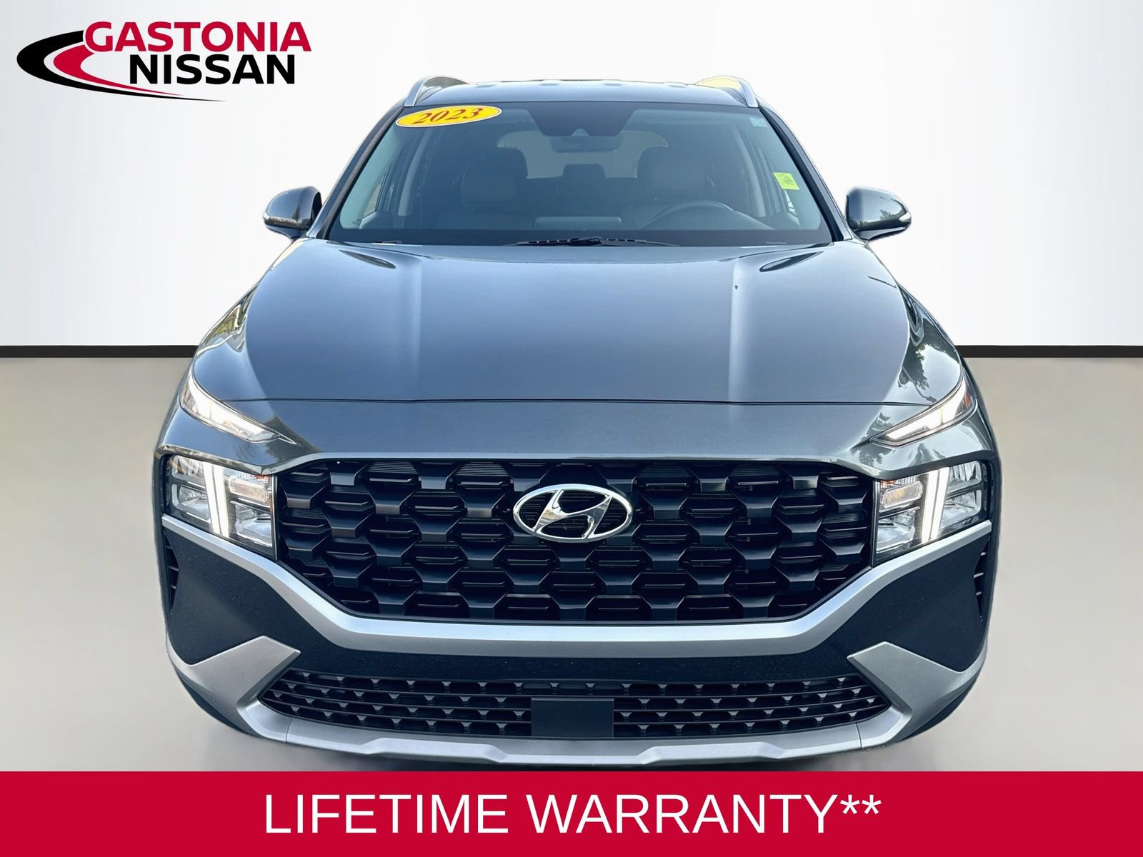 Used 2023 Hyundai Santa Fe SEL w/ Cargo Package FWD video 2