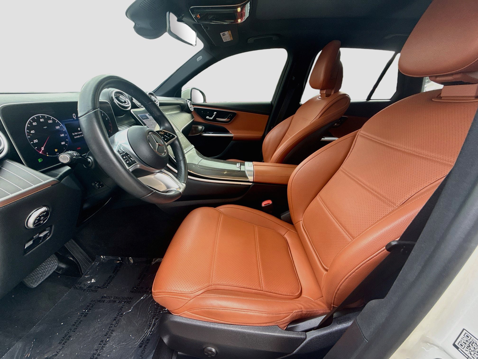Used 2023 Mercedes-Benz GLC 300 w/ Exclusive Trim Package image 17