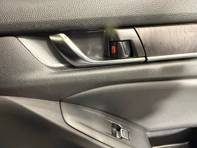 Used 2022 Honda Accord EX-L image 28