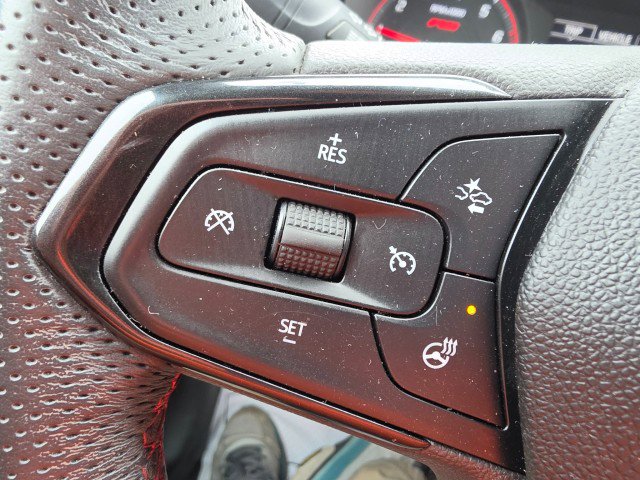 Used 2022 Chevrolet TrailBlazer RS image 37