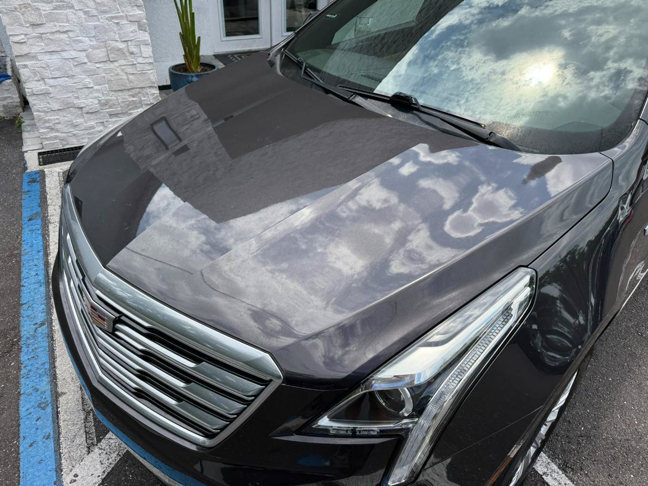 Used 2018 Cadillac XT5 FWD image 11