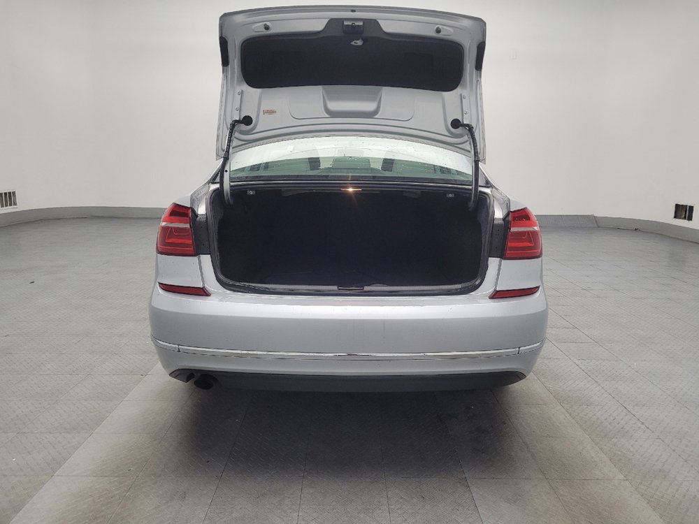 Used 2016 Volkswagen Passat 1.8T S image 29