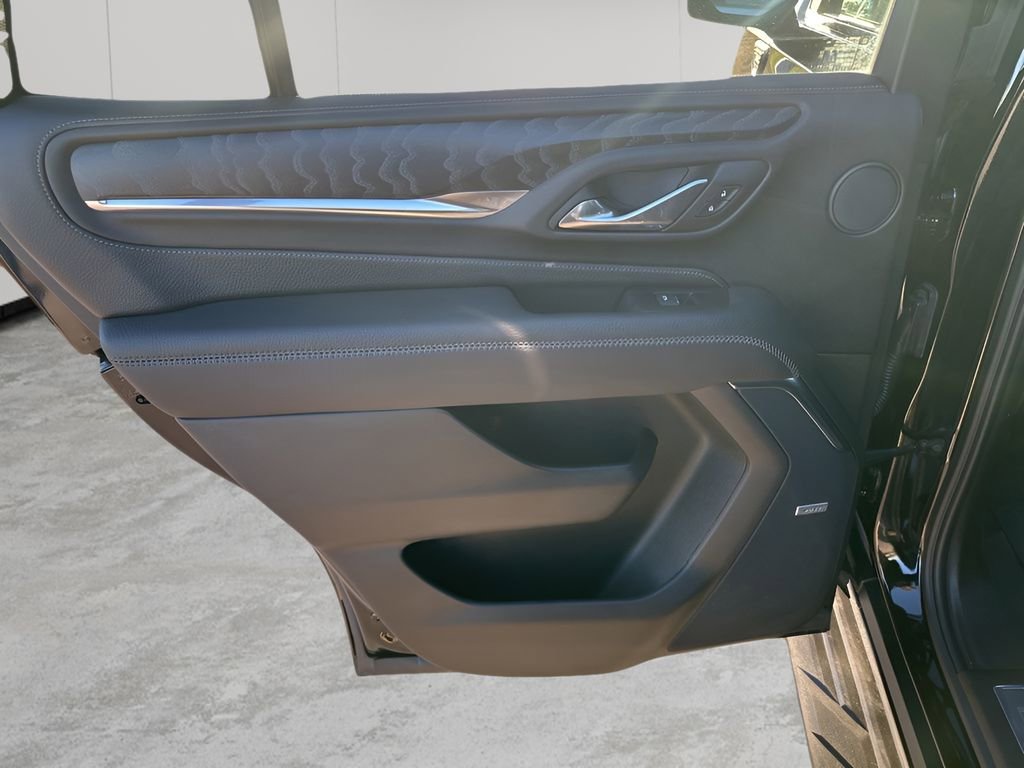 Used 2024 GMC Yukon Denali w/ Max Trailering Package image 16