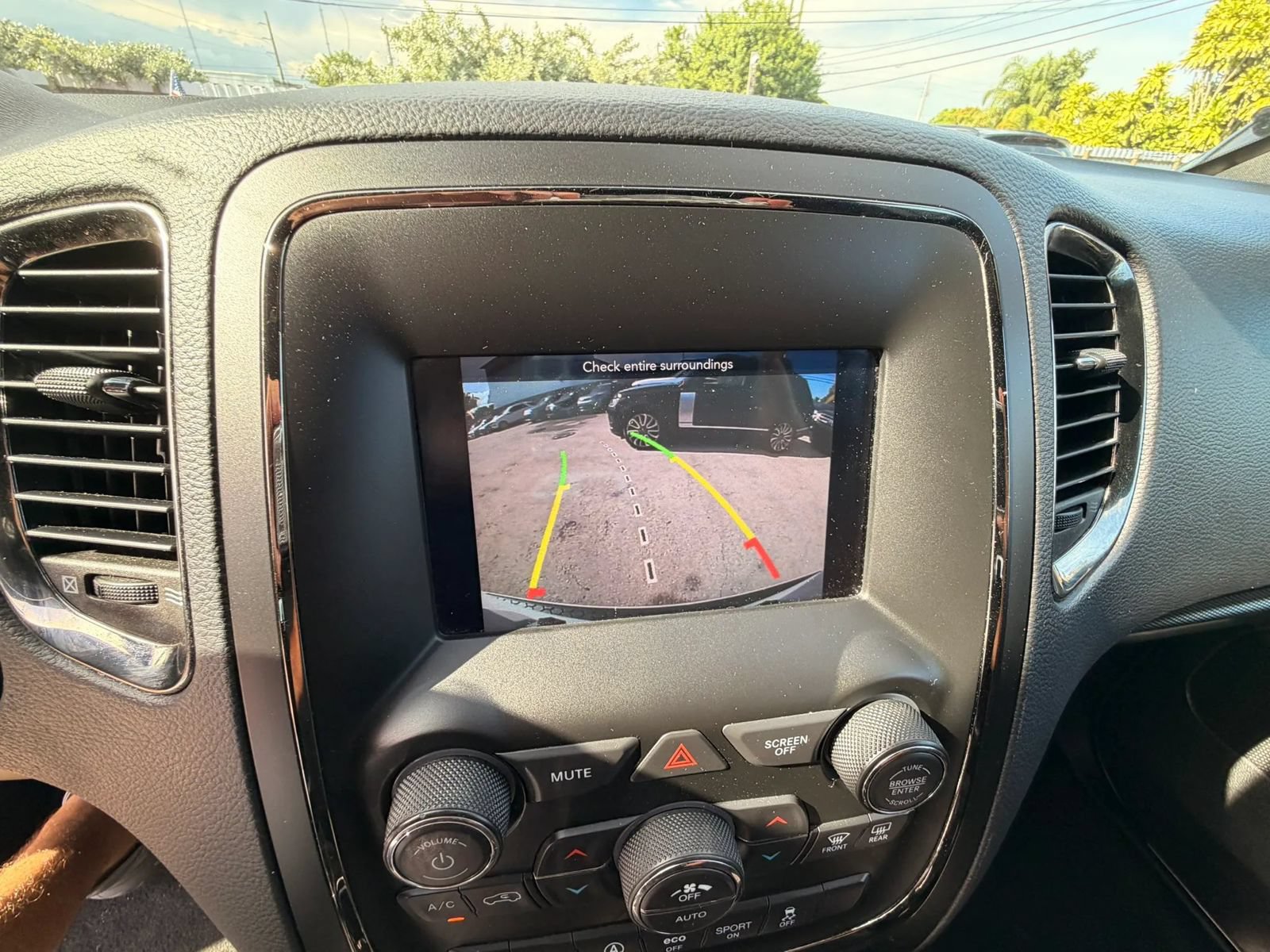Used 2020 Dodge Durango GT RWD image 16