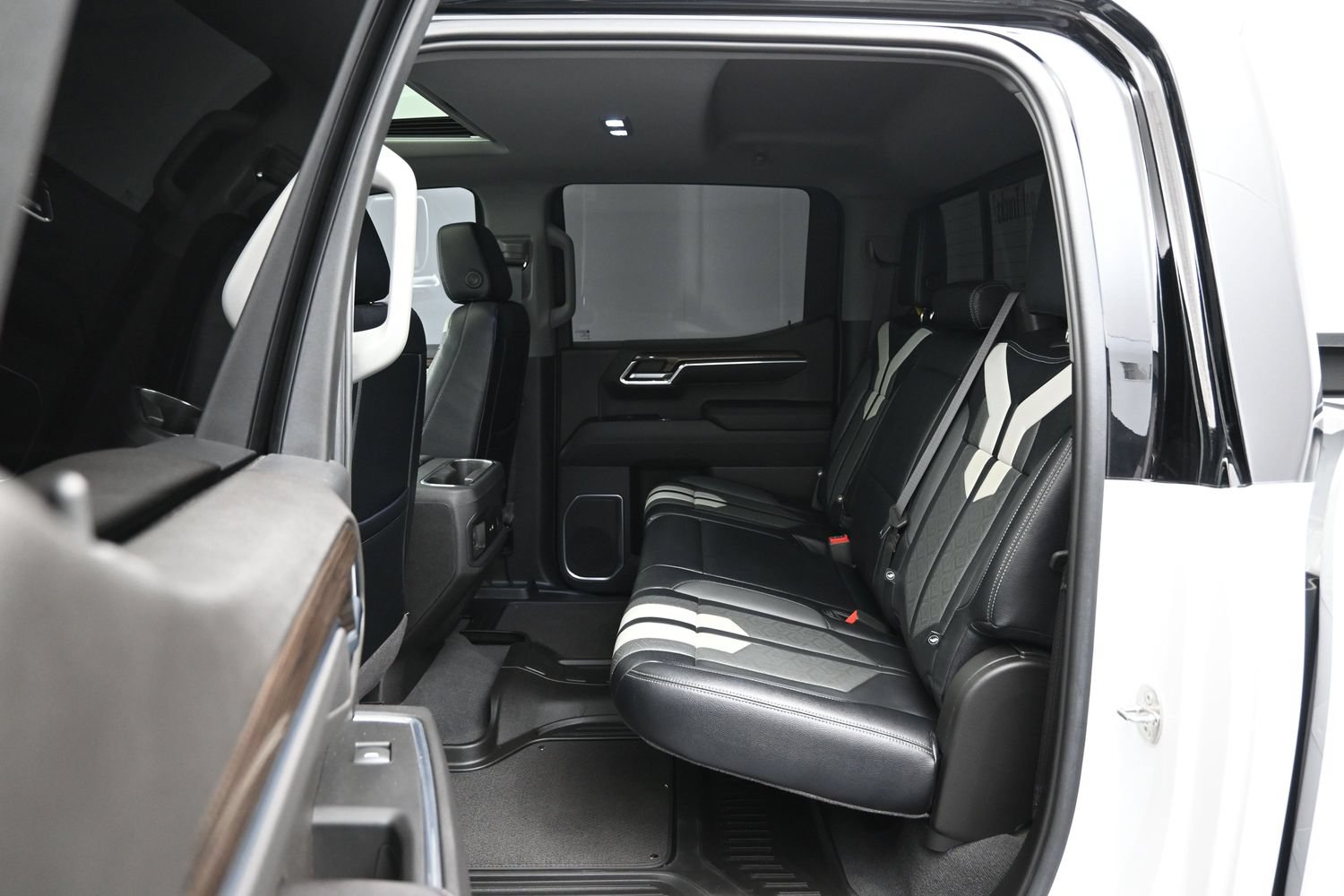 Used 2023 Chevrolet Silverado 1500 RST w/ All Star Edition Plus AWD/4WD image 11
