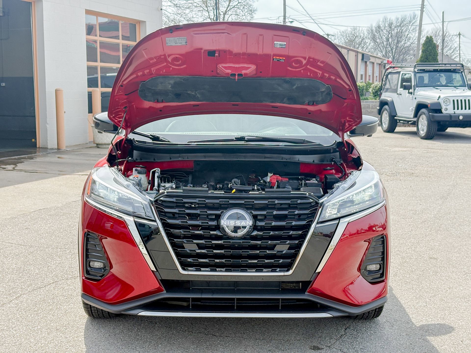 Used 2023 Nissan Kicks SR w/ SR Premium Package image 30