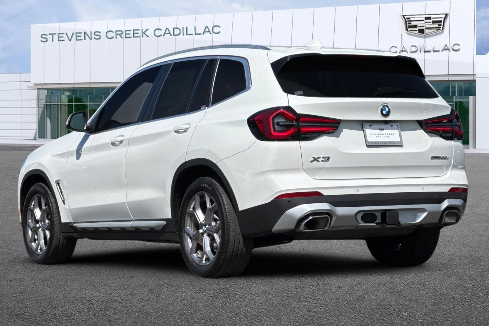 Used 2023 BMW X3 sDrive30i w/ Convenience Package RWD image 5