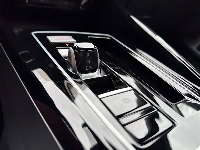 Used 2024 Volkswagen GTI SE image 20