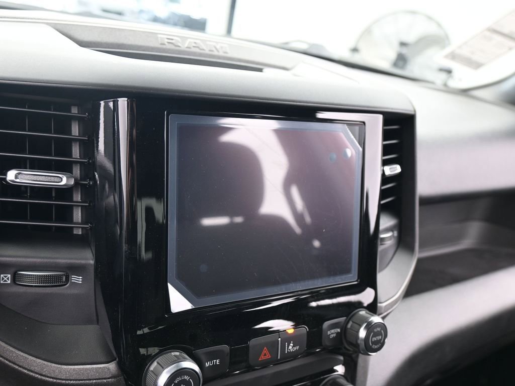 New 2026 RAM 1500 Classic Warlock image 16