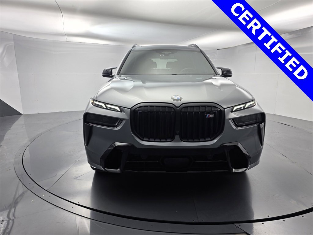 Used 2025 BMW X7 M60i video 2