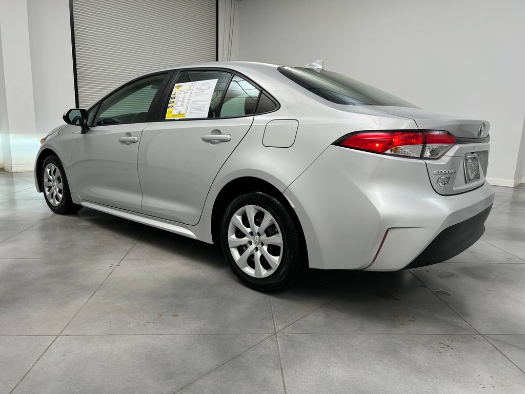 Used 2024 Toyota Corolla LE FWD image 6