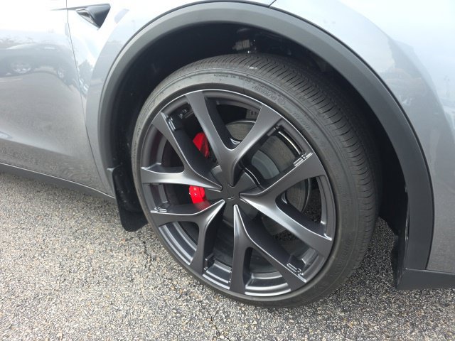 Used 2026 Tesla Model Y Performance AWD/4WD image 10