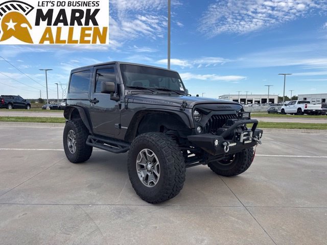 Used 2016 Jeep Wrangler Rubicon w/ Power Convenience Group AWD/4WD image 1