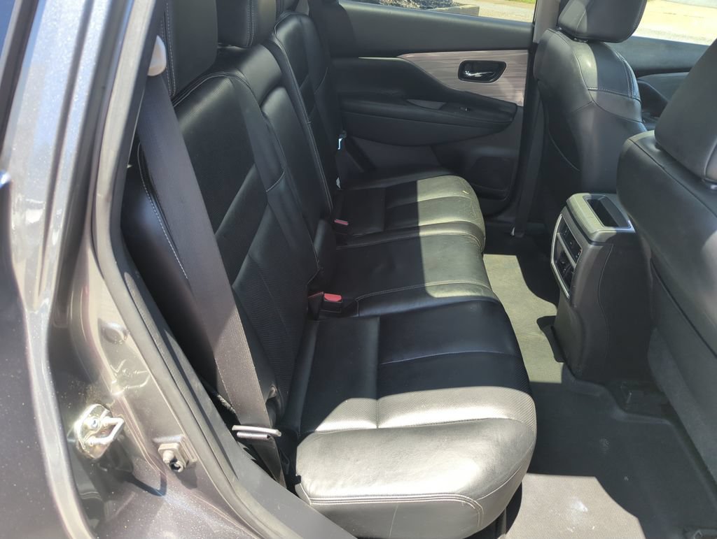 Used 2016 Nissan Murano Platinum w/ Platinum Technology Package FWD image 32