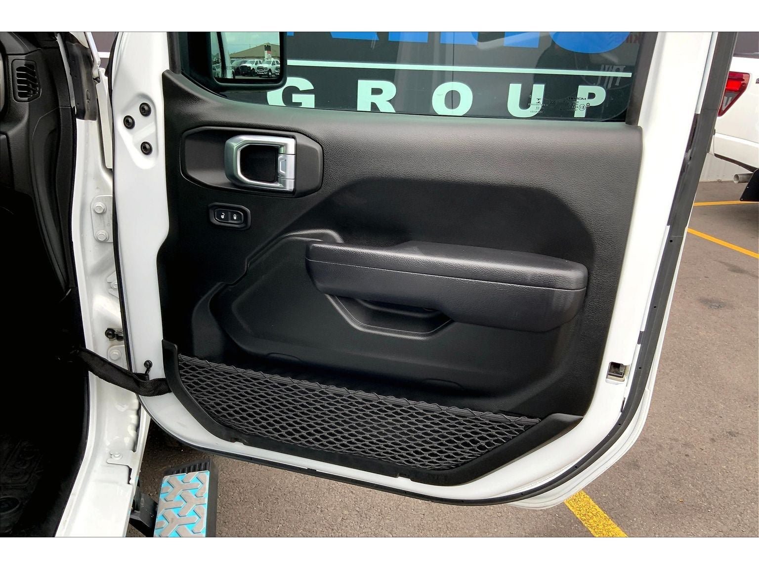 Used 2022 Jeep Wrangler Unlimited Sport AWD/4WD image 24