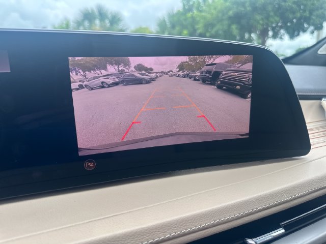 Certified 2024 Cadillac XT4 Premium Luxury FWD image 20