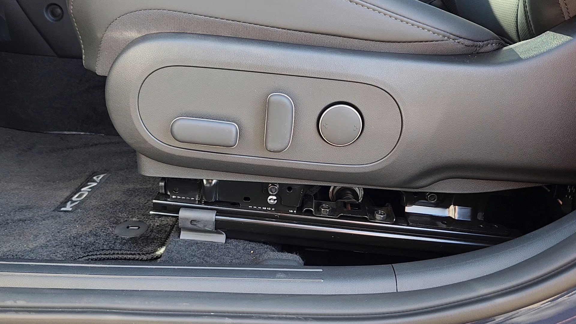 New 2026 Hyundai Kona Limited image 8