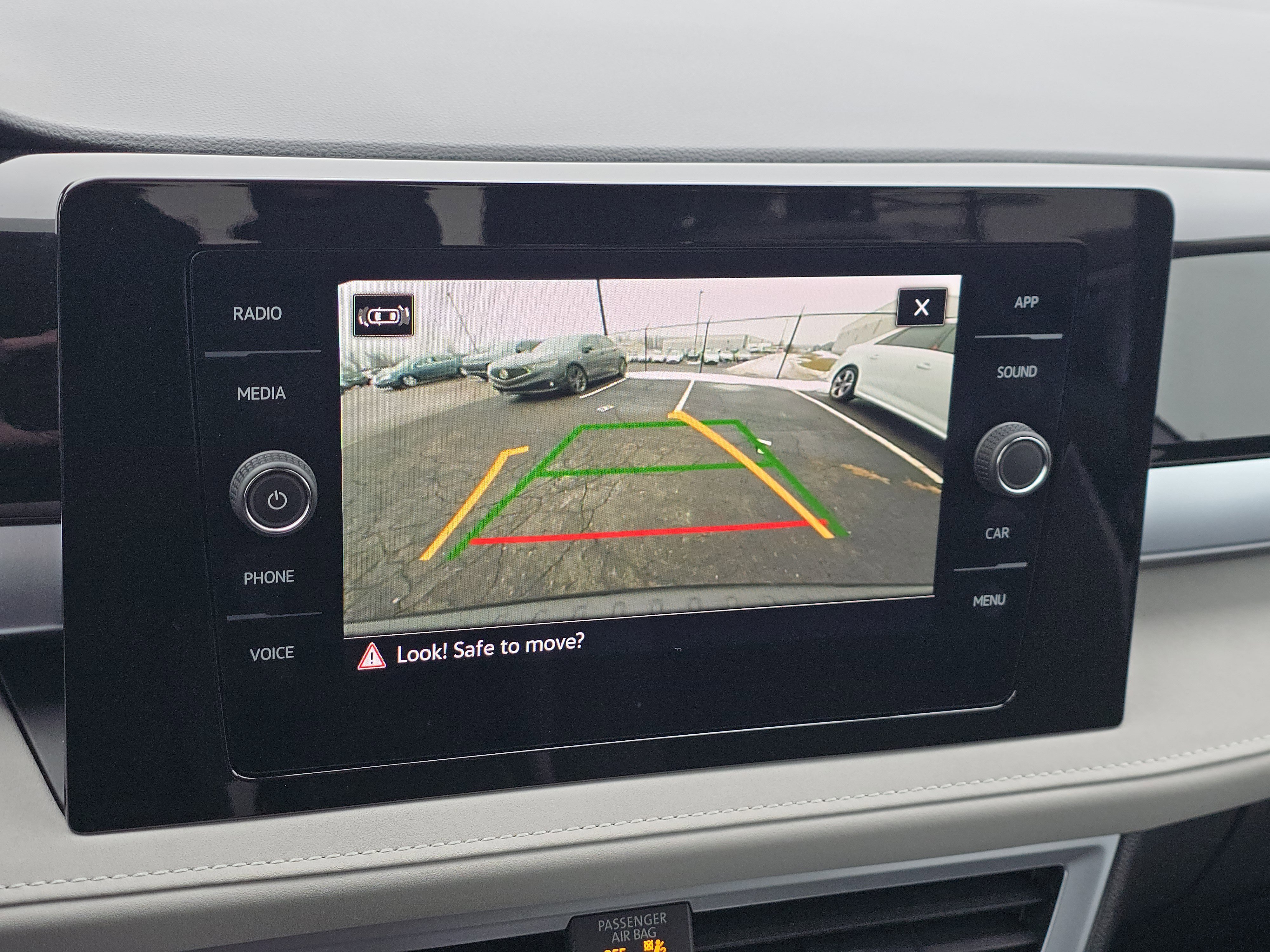 New 2025 Volkswagen Taos SE image 12