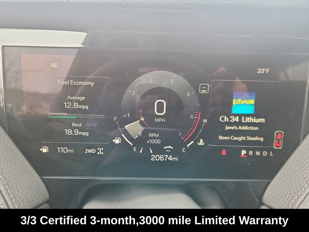 Used 2025 GMC Yukon Denali AWD/4WD image 17