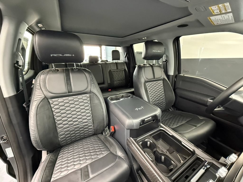 New 2026 Ford F250 Lariat w/ Black Appearance Package AWD/4WD image 56