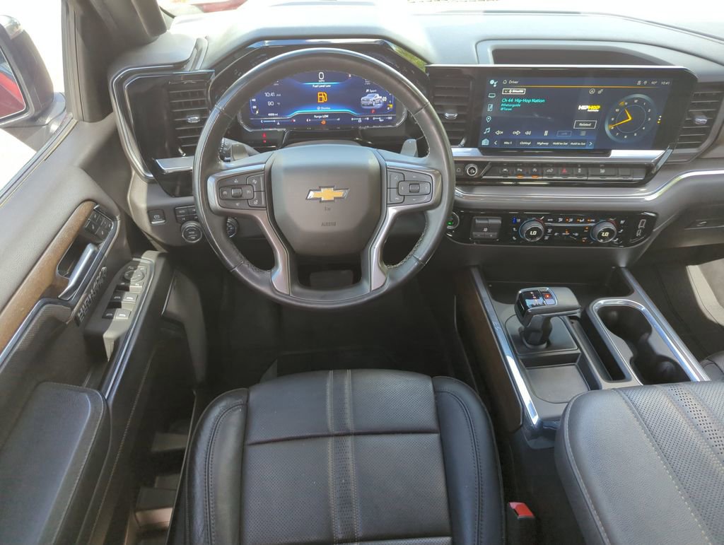 Used 2024 Chevrolet Silverado 1500 High Country w/ Max Trailering Package AWD/4WD image 15