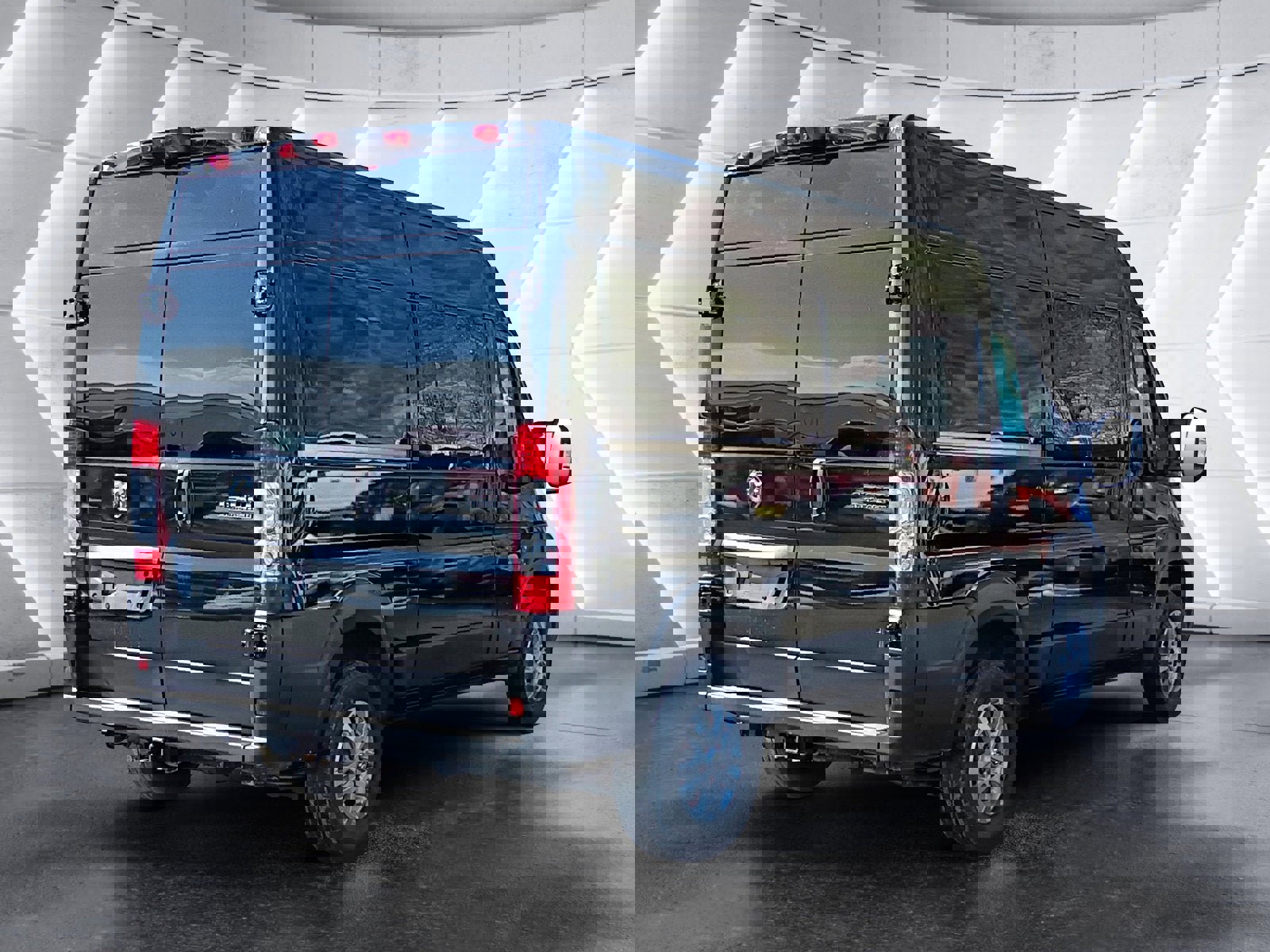 Used 2023 RAM ProMaster 1500 w/ LED Premium image 6