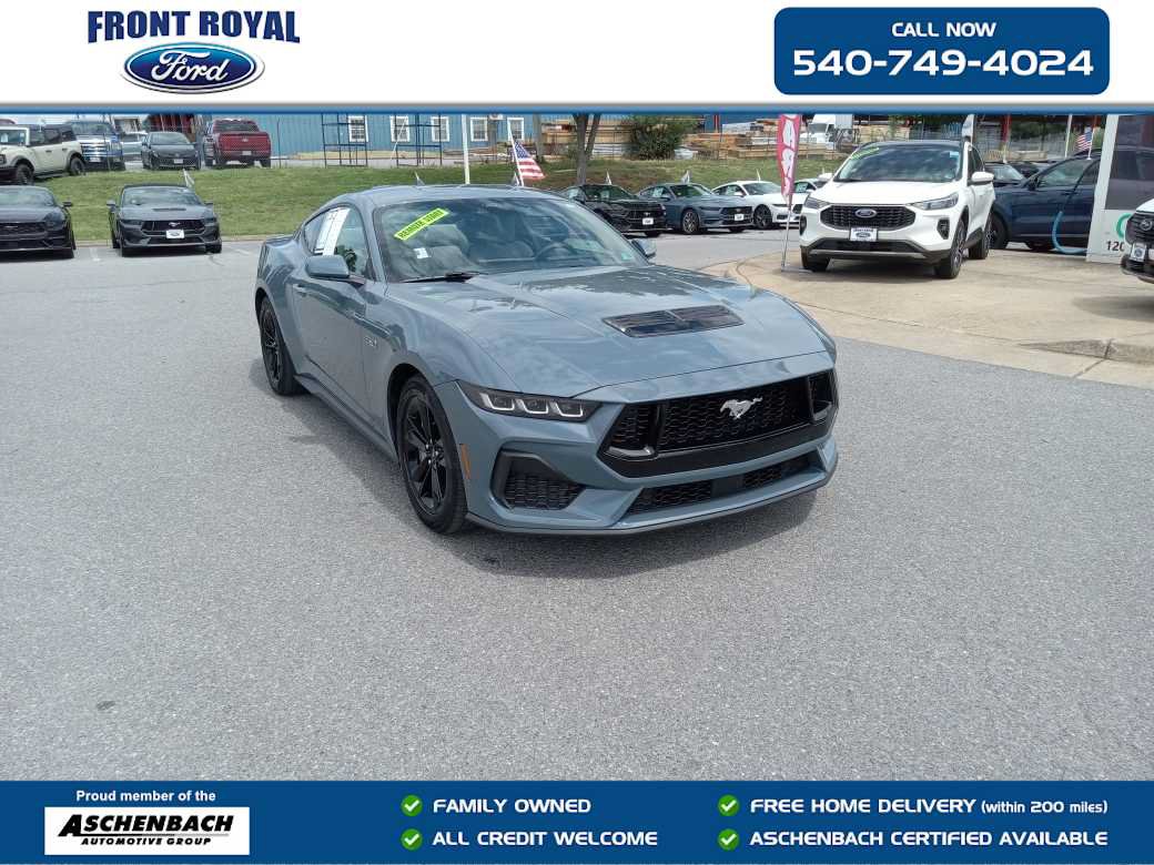 Used 2024 Ford Mustang GT RWD image 1