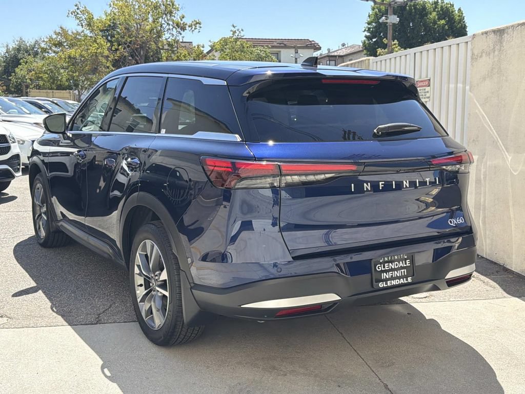 Certified 2026 INFINITI QX60 Pure w/ Cargo Package FWD image 4