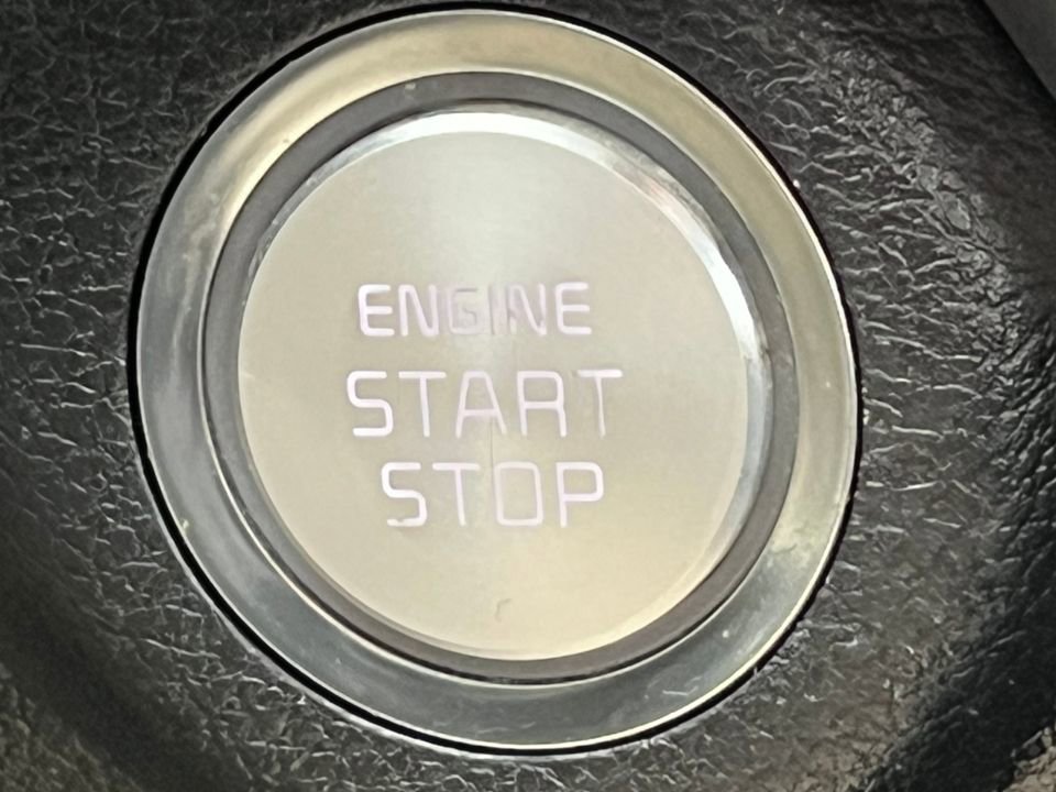 Used 2023 Kia Telluride SX image 32