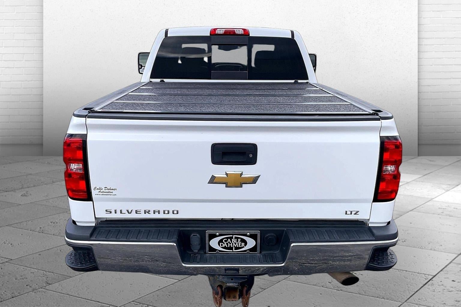 Used 2019 Chevrolet Silverado 2500 LTZ AWD/4WD image 4