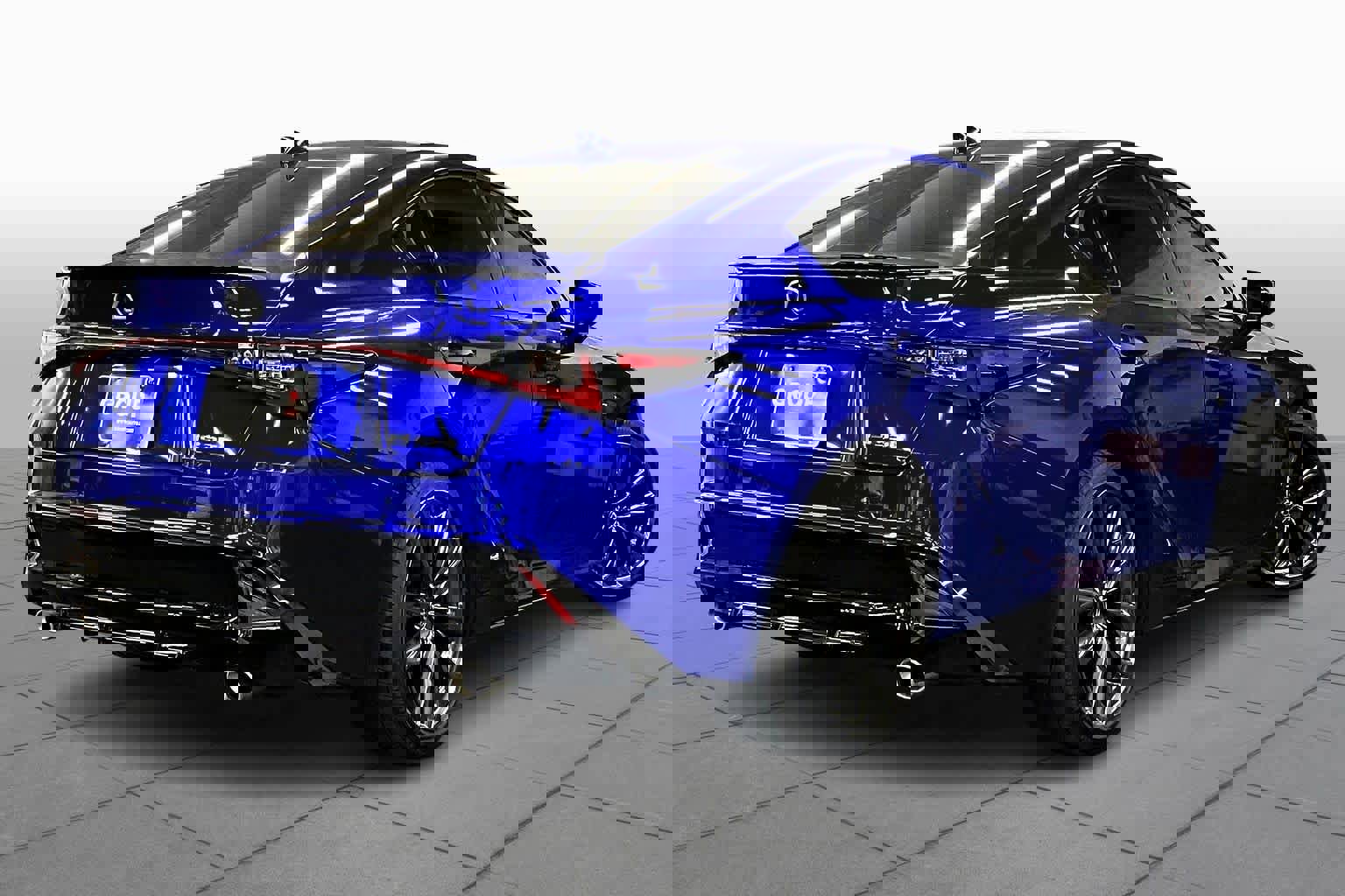 Used 2025 Lexus IS 350 F Sport w/ Navigation Package image 12