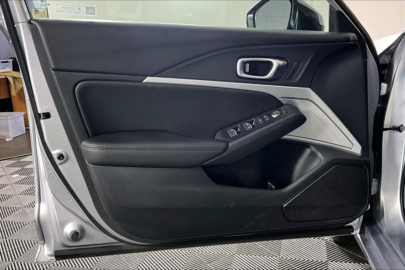 Used 2024 Acura Integra FWD image 41