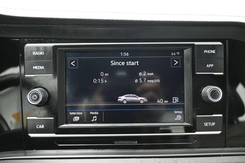 Used 2019 Volkswagen Jetta R-Line w/ R-Line Cold Weather Package FWD image 17