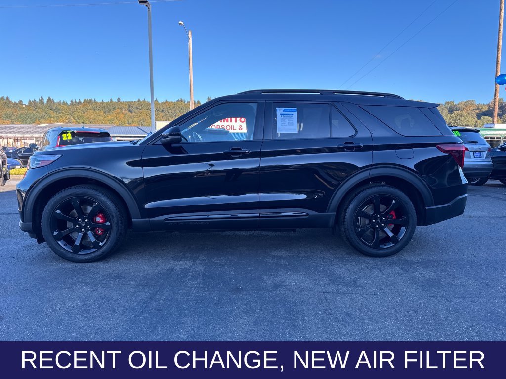 Used 2022 Ford Explorer ST w/ Equipment Group 401A AWD/4WD image 2