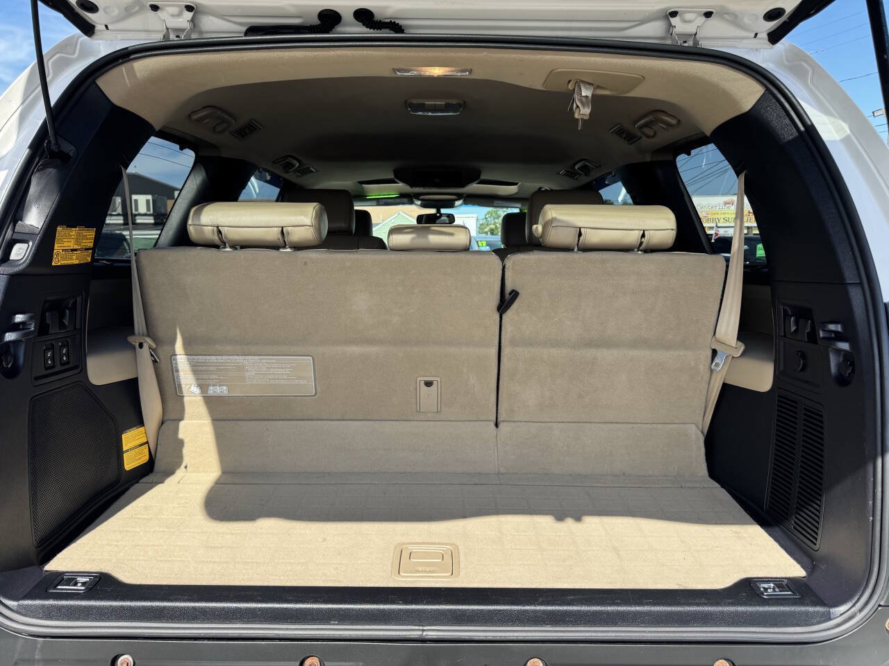 Used 2014 Toyota Sequoia Platinum AWD/4WD image 34