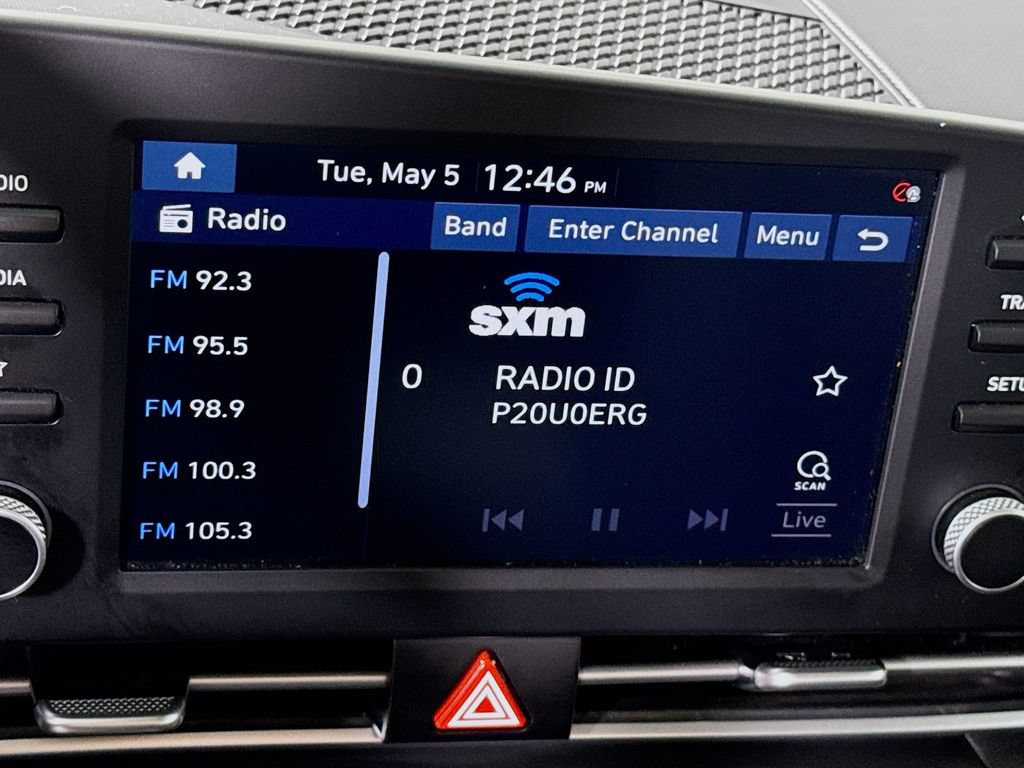 Certified 2022 Hyundai Elantra SEL FWD image 7