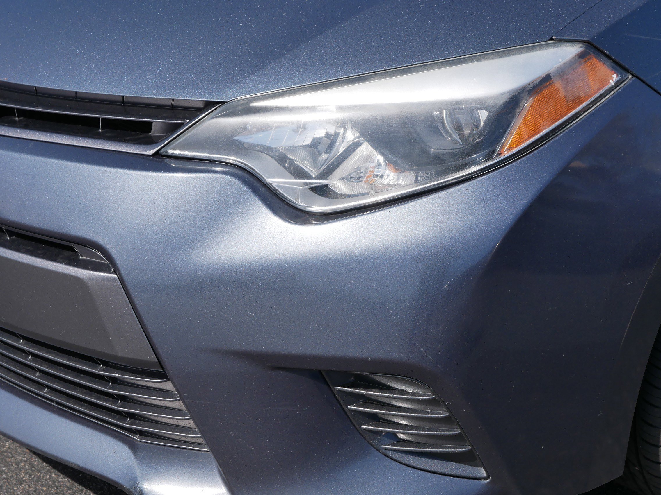 Used 2015 Toyota Corolla LE FWD image 16