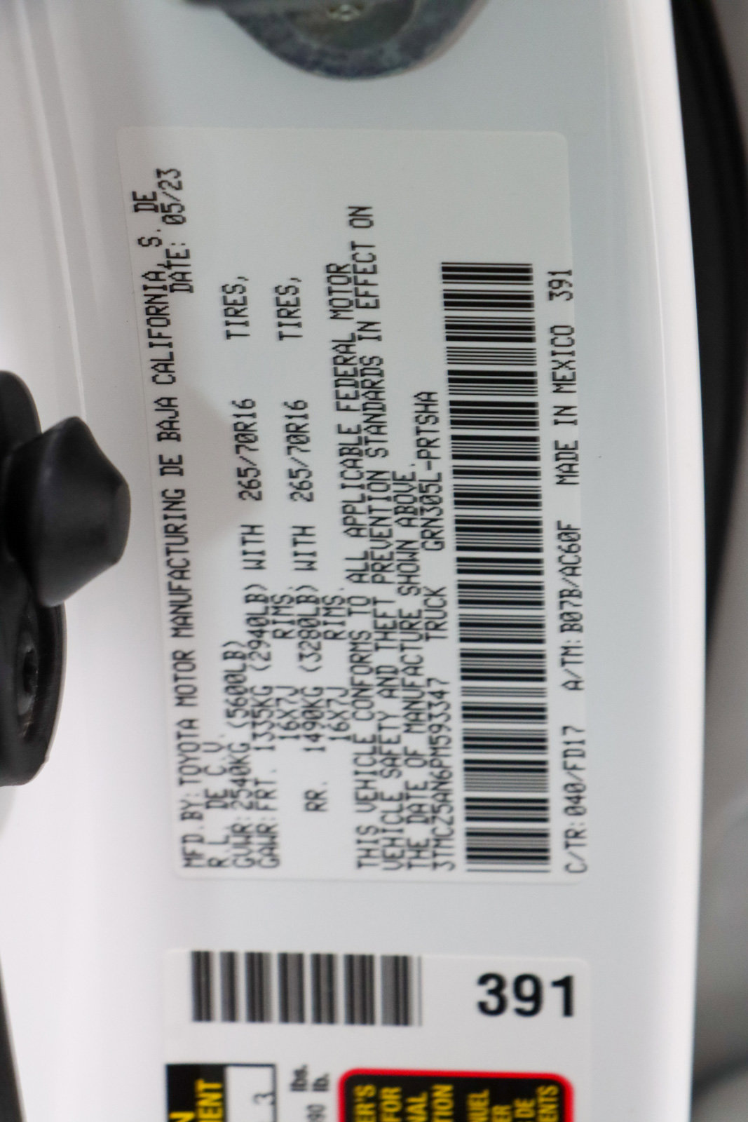 Used 2023 Toyota Tacoma TRD Off-Road image 33