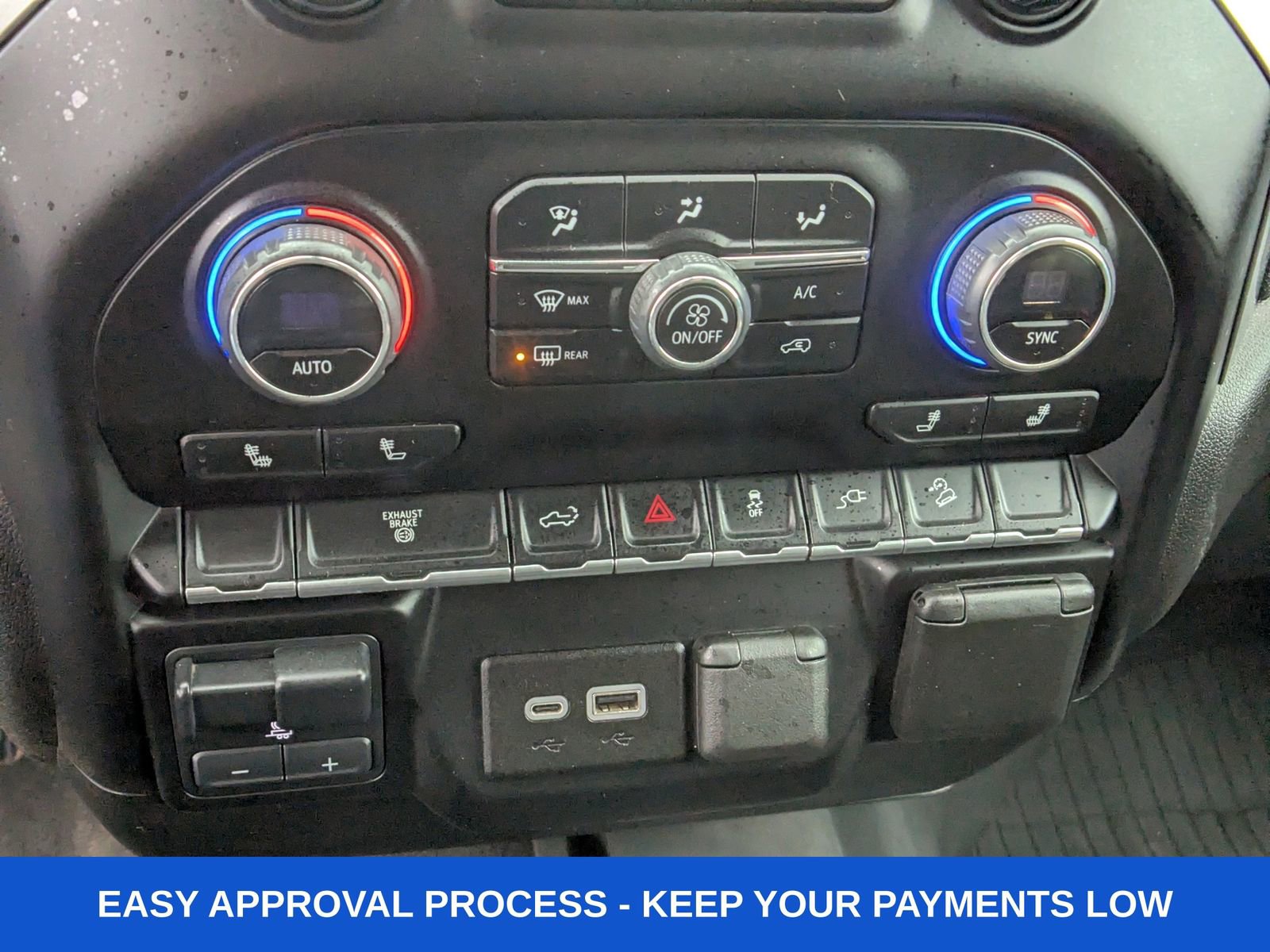 Used 2023 Chevrolet Silverado 2500 LT image 29