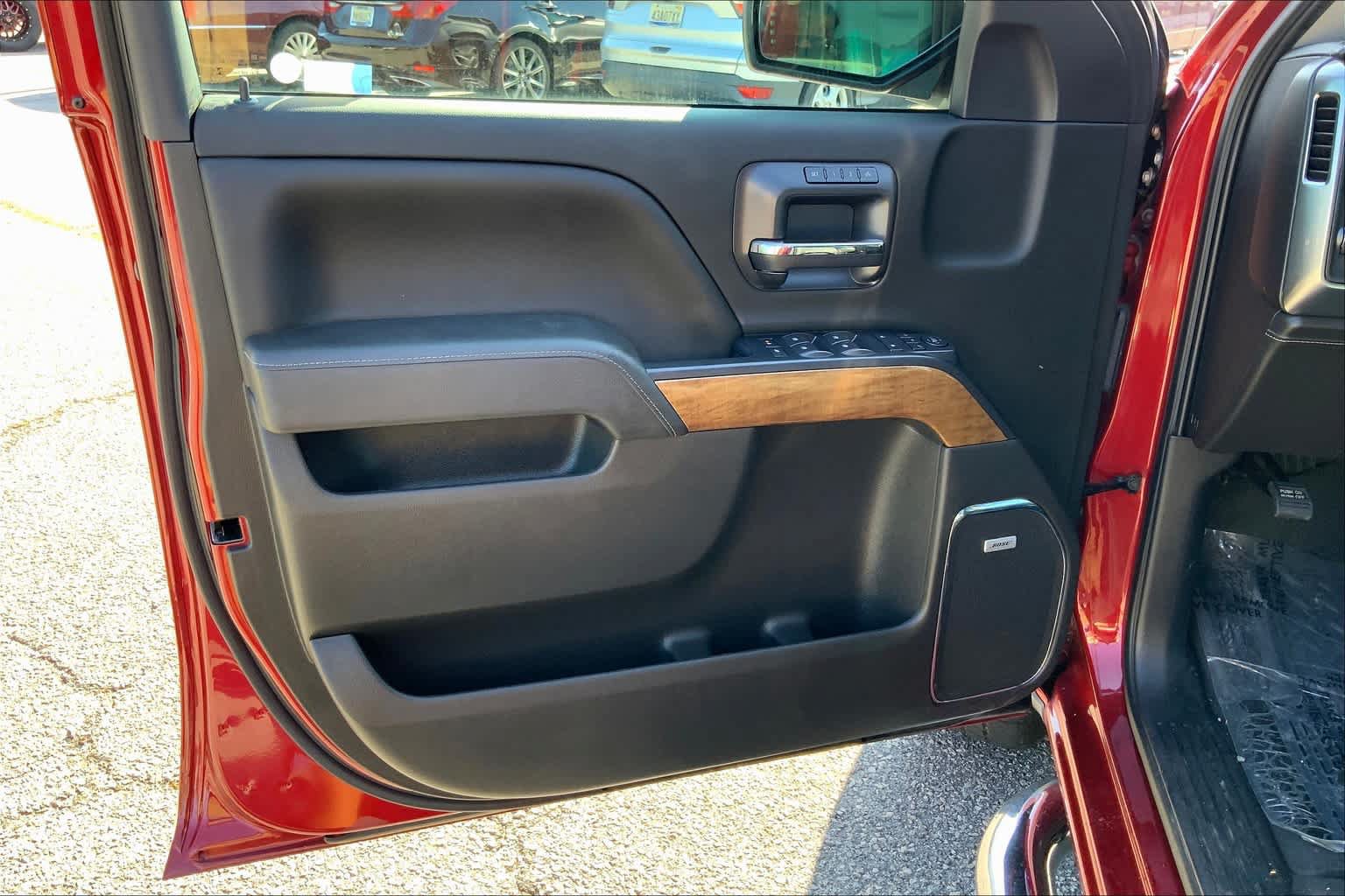 Used 2018 Chevrolet Silverado 1500 LTZ w/ Sport Package AWD/4WD image 21