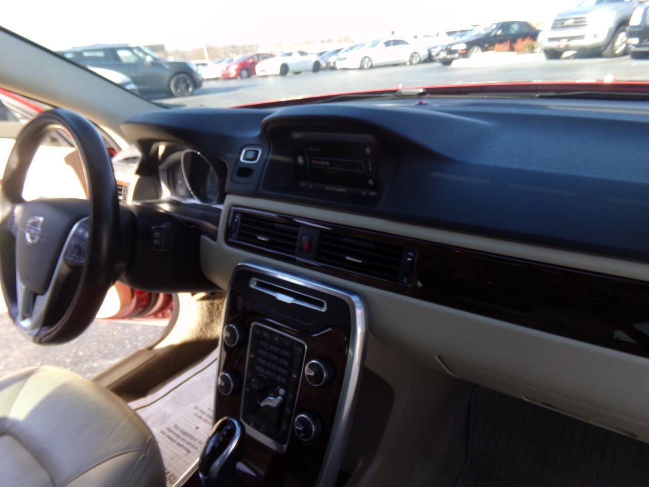 Used 2014 Volvo XC70 3.2 w/ Climate Package image 48