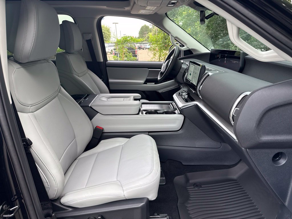 New 2027 Ford Expedition Max Platinum RWD image 58