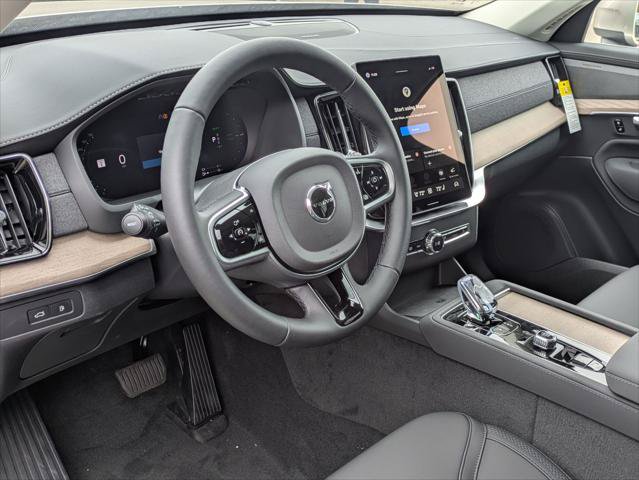 New 2026 Volvo XC90 T8 Plus w/ Protection Package AWD/4WD image 7