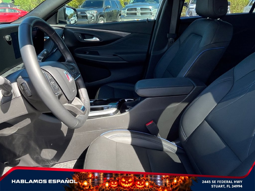 Certified 2026 Buick Envista Sport Touring w/ Convenience I Package FWD image 10