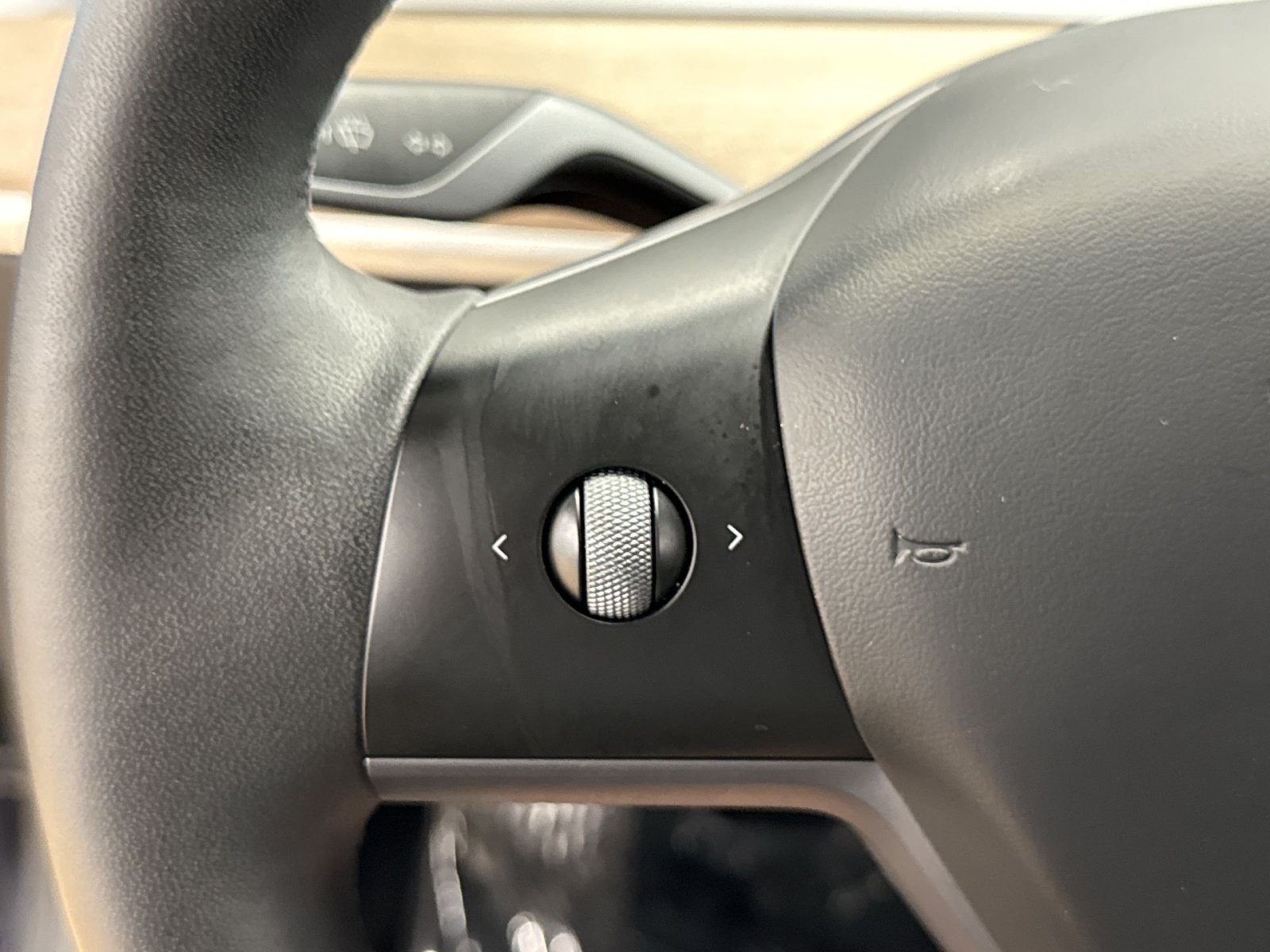 Used 2023 Tesla Model 3 Standard Range RWD image 35