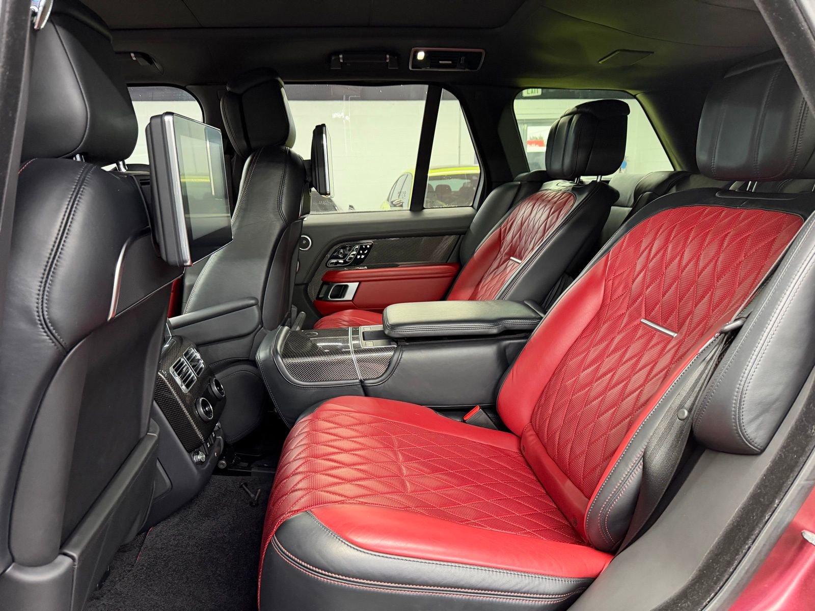 Used 2019 Land Rover Range Rover SV Autobiography Dynamic image 21