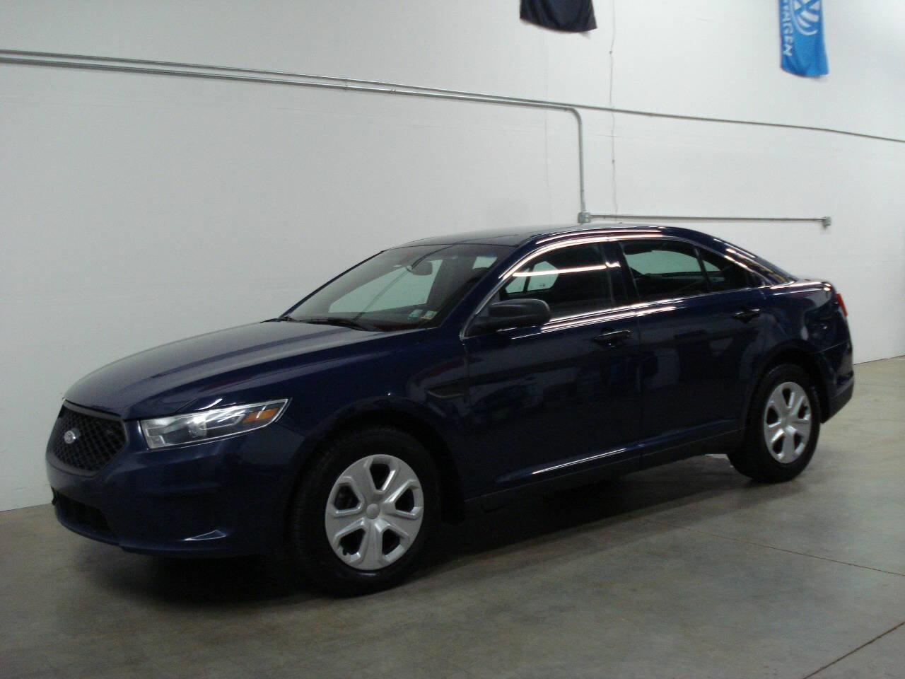 Used 2015 Ford Taurus Police Interceptor AWD w/ Ready For The Road Package image 4